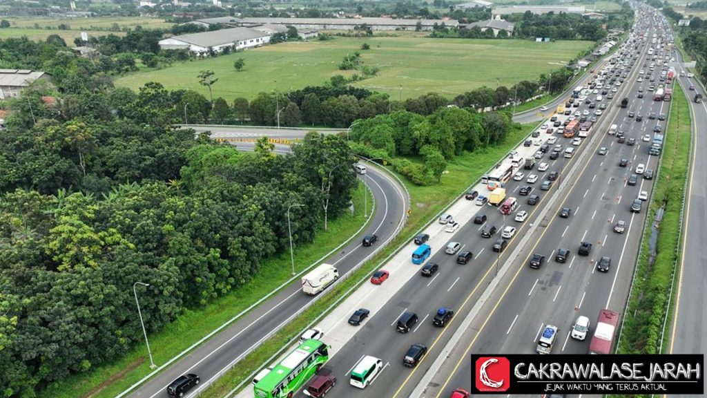 Contraflow Tol Japek Arah Jakarta Dihentikan, Lalu Lintas Normal!