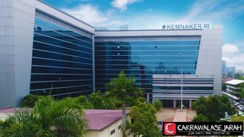 PT Maruwa PHK Ratusan Kemnaker Beri Penjelasan Tajam!