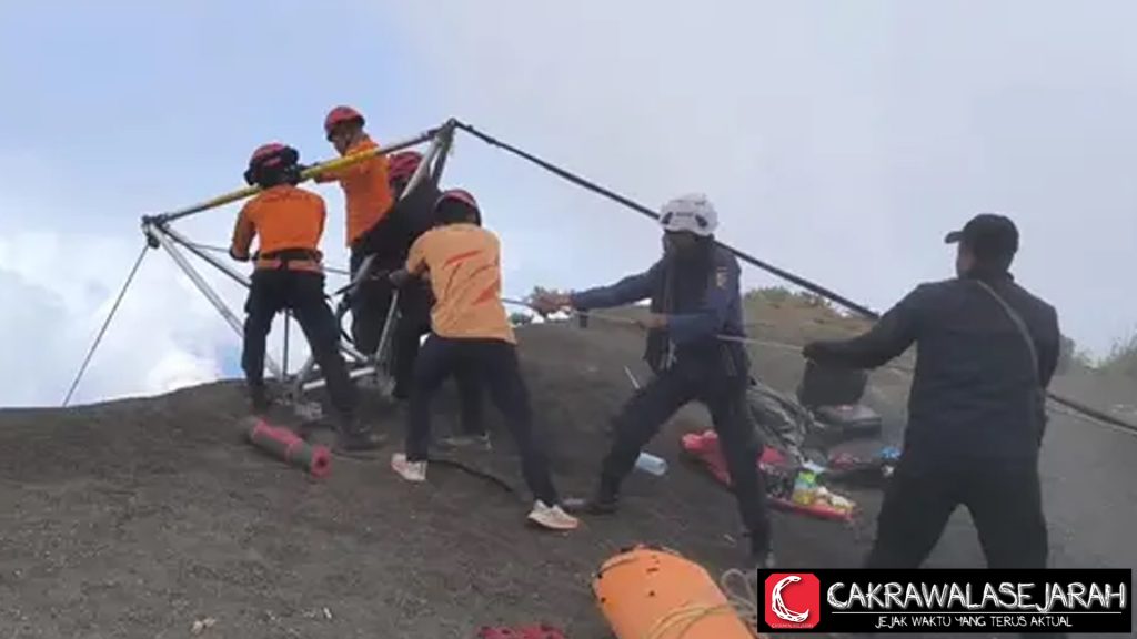 Turis Brasil Jatuh di Rinjani, IG Prabowo Ramai, Jawaban Istana