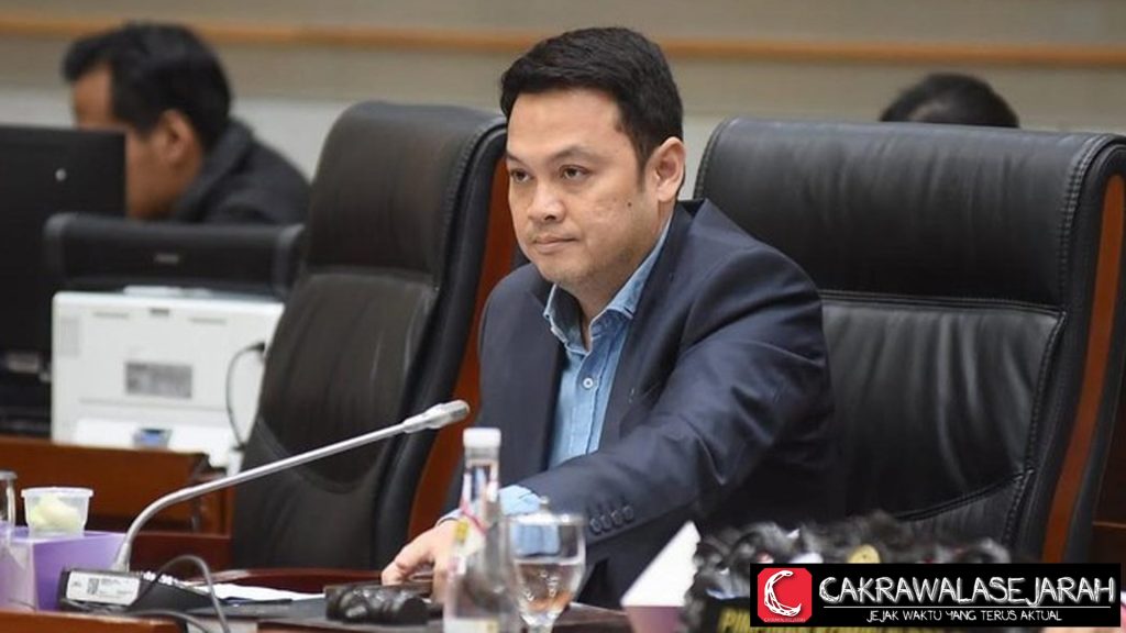 Konflik Memuncak! DPR Vs MK soal Putusan Pisah Pemilu!