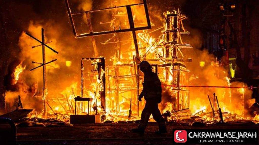 Kebakaran Rumah Tebet Jaksel Super Pilu, 4 Orang Meninggal