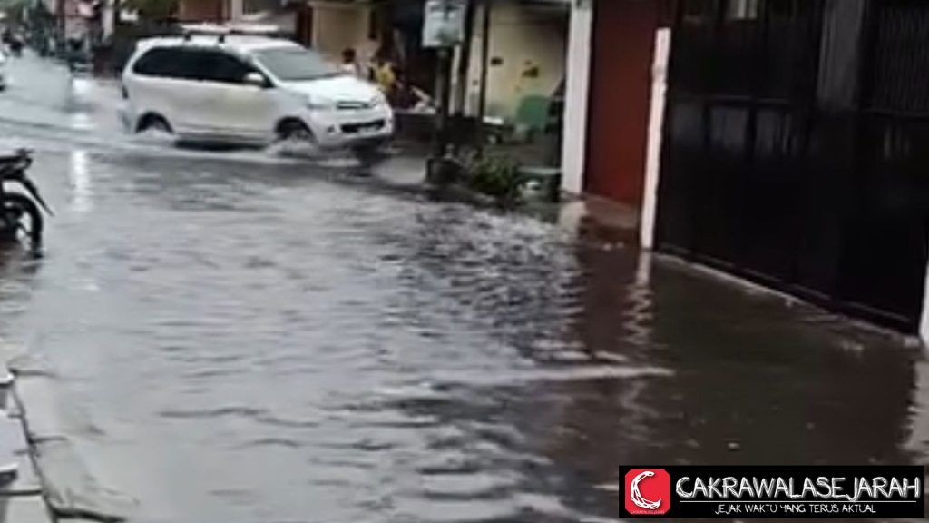 Mystery Banjir 15 Cm di Halaman RSUD Bekasi!