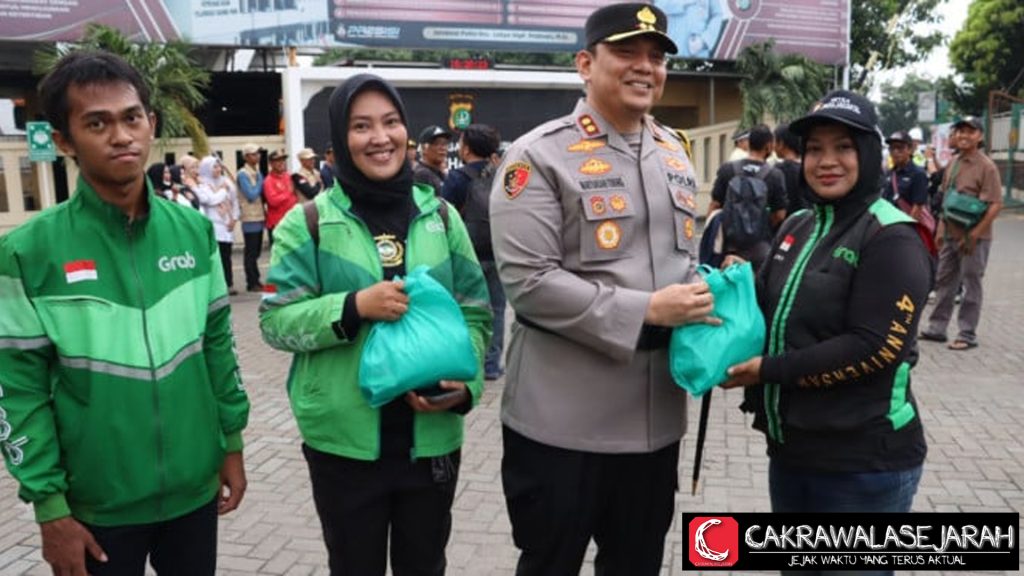 Kapolres Priok dan Mystery 420 Paket Bansos Ojol