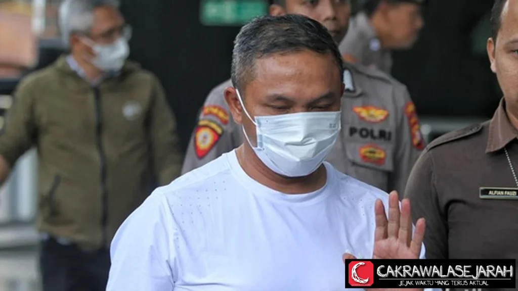 OTT Gubernur Riau, KPK Buka Mystery 10 Orang Diamankan